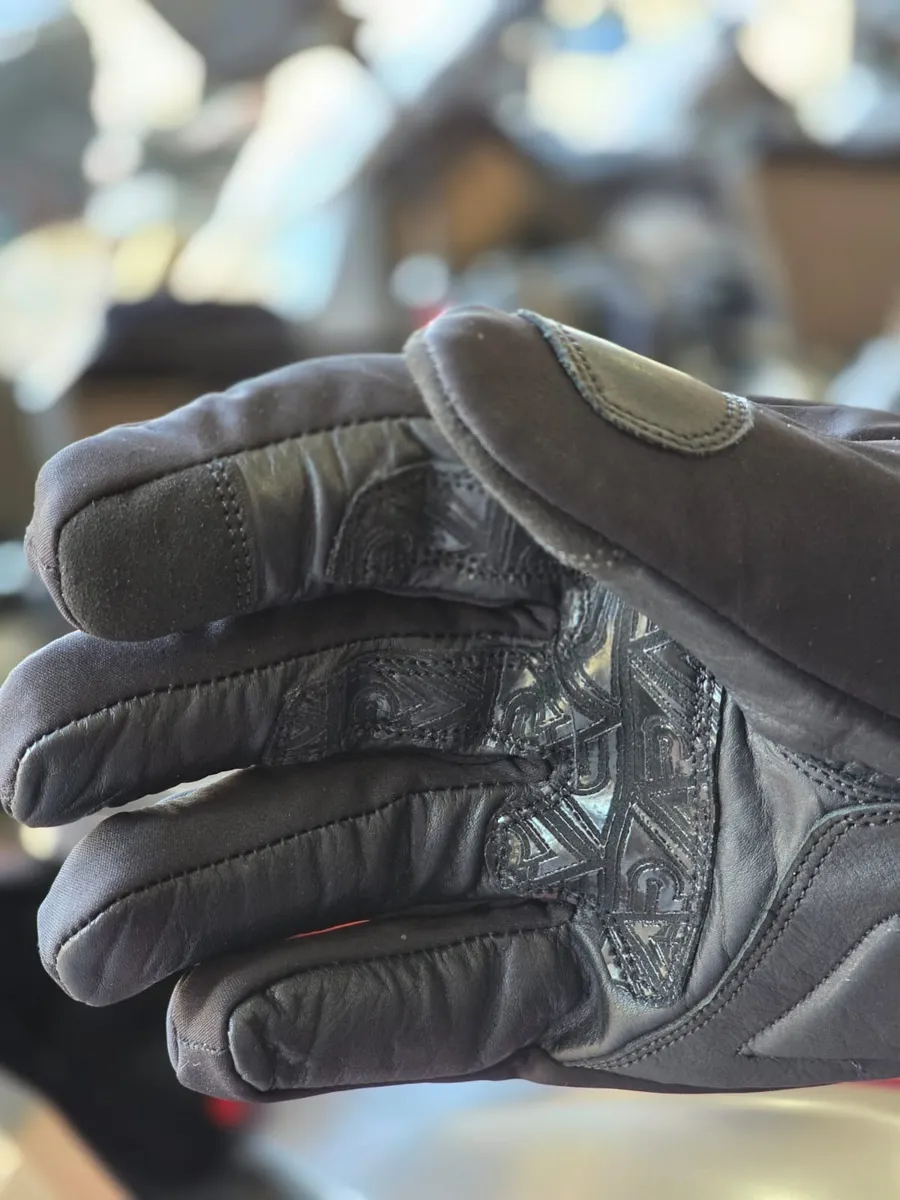 Guantes Thermo Grip Soft Shell - Imagen 3