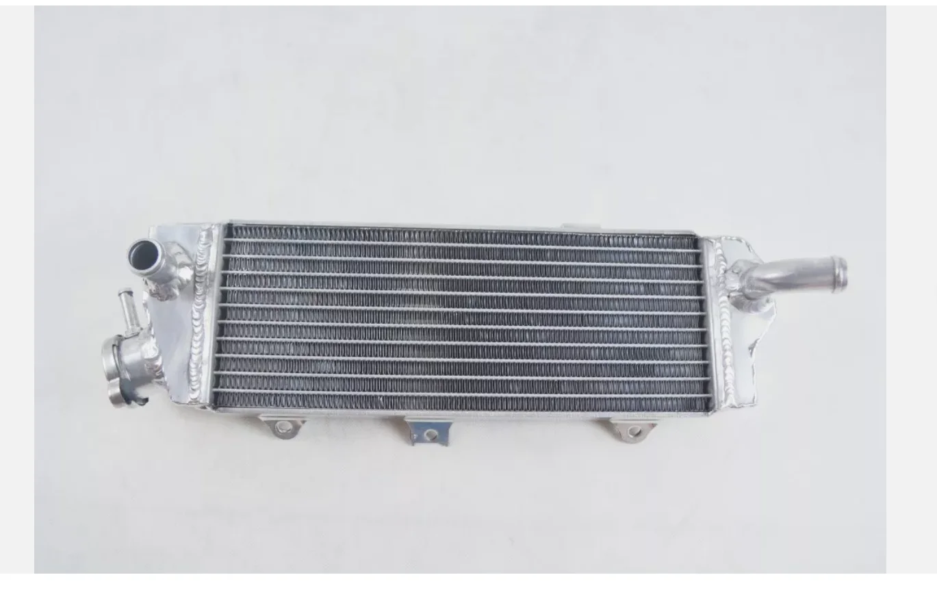 Radiador de Agua Aluminio Reforzado a Pedido Kawasaki Honda Yamaha Suzuki BMW GS - Imagen 7